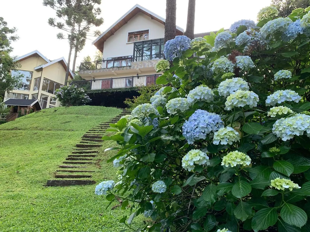 Villa Vicenza Home Campos do Jordao Guest house