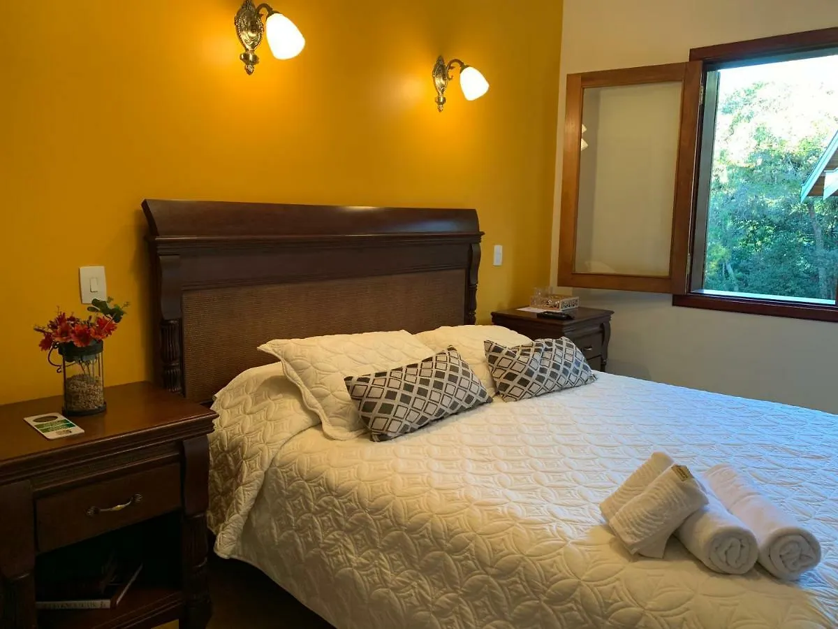 Villa Vicenza Home Campos do Jordao Guest house